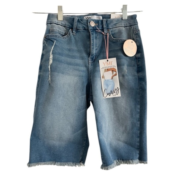 YMI Women’s Blue Ultra High Rise Curvy‎ Stretch Frayed Denim Shorts-Sizes 1 & 3 - Picture 1 of 10